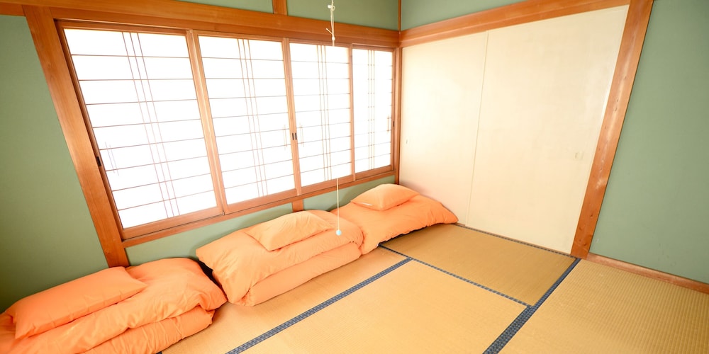 3人部屋和室（個室） | はるのゲストハウス