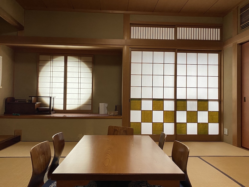 トラディショナル 4 人部屋 | ゲストハウス 和 - ホステル