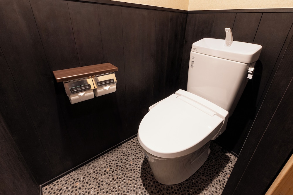 町屋 バスルームの設備1 | 鈴 五条壬生川 東