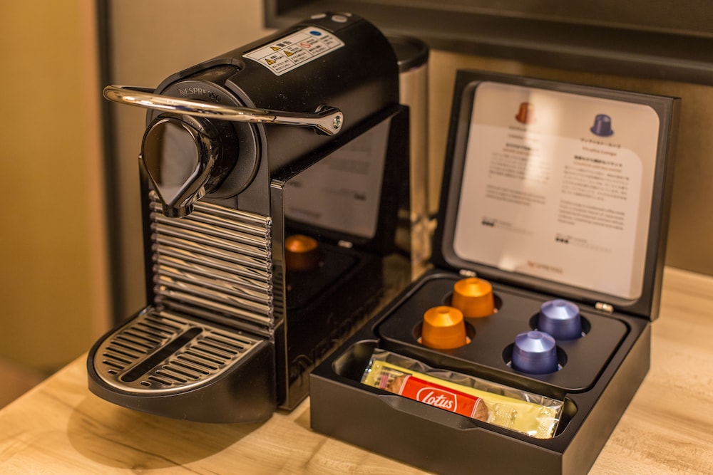 プレミア ツインルーム 禁煙 コーヒー / コーヒーメーカー0 | ホテル ミュッセ 銀座 名鉄