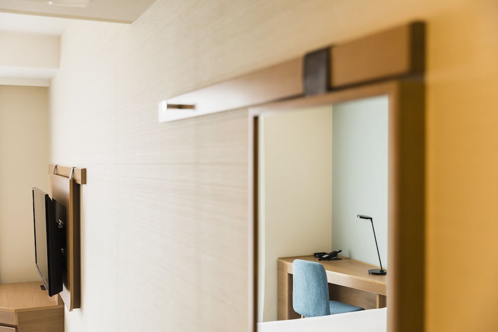 禁煙シングル (2名利用) 客室の設備とサービス3 | JR 東日本ホテルメッツ船橋