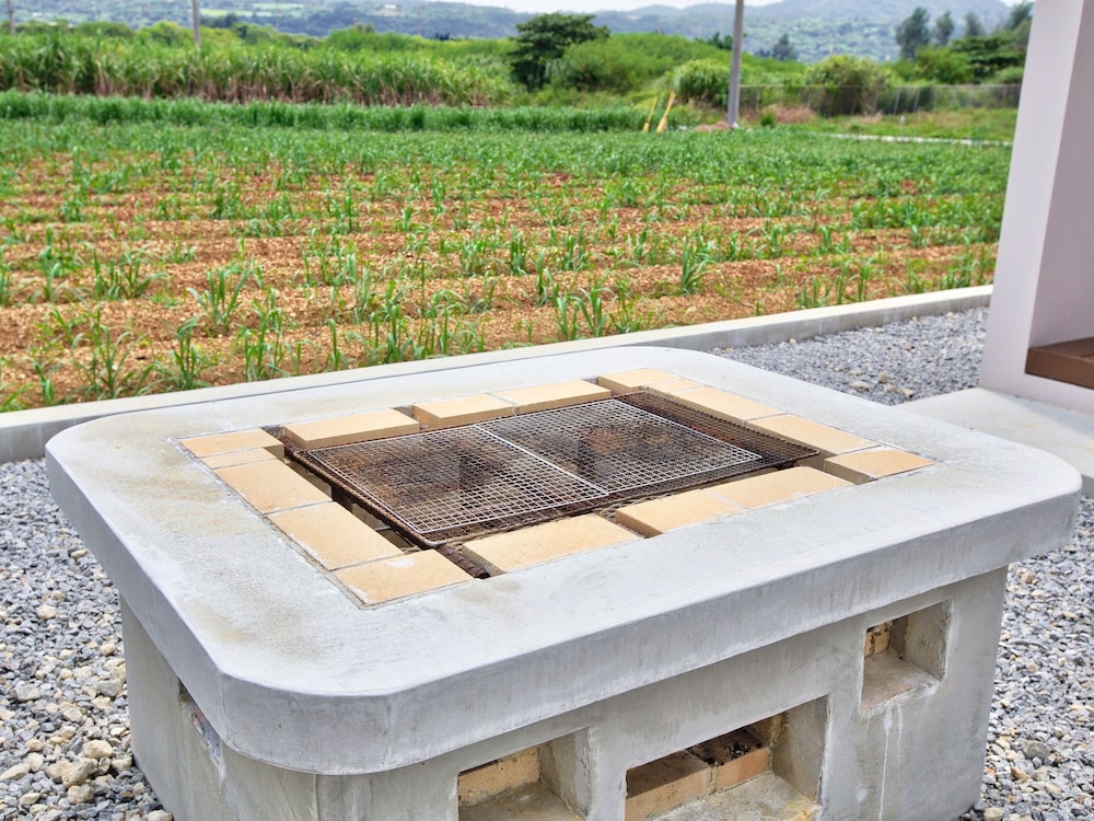 ファミリー コテージ 2 ベッドルーム 禁煙 ガーデン ビュー0 | コテージ・シーウィンド今帰仁