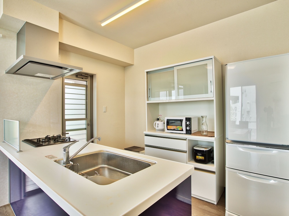 ファミリー コテージ 2 ベッドルーム 禁煙 専用キッチン0 | コテージ・シーウィンド今帰仁