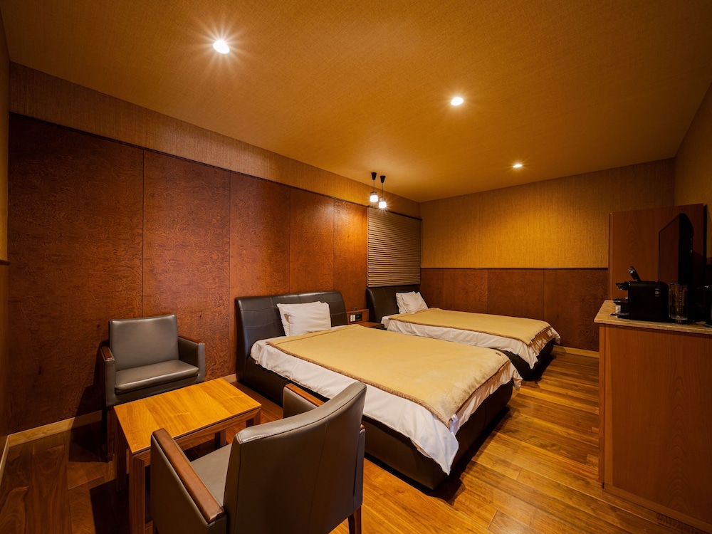 別館・和洋室 露天風呂付き 禁煙 - 鉄板焼 久住コース (夕食時間19:30) 客室1 | 山荘 神和苑