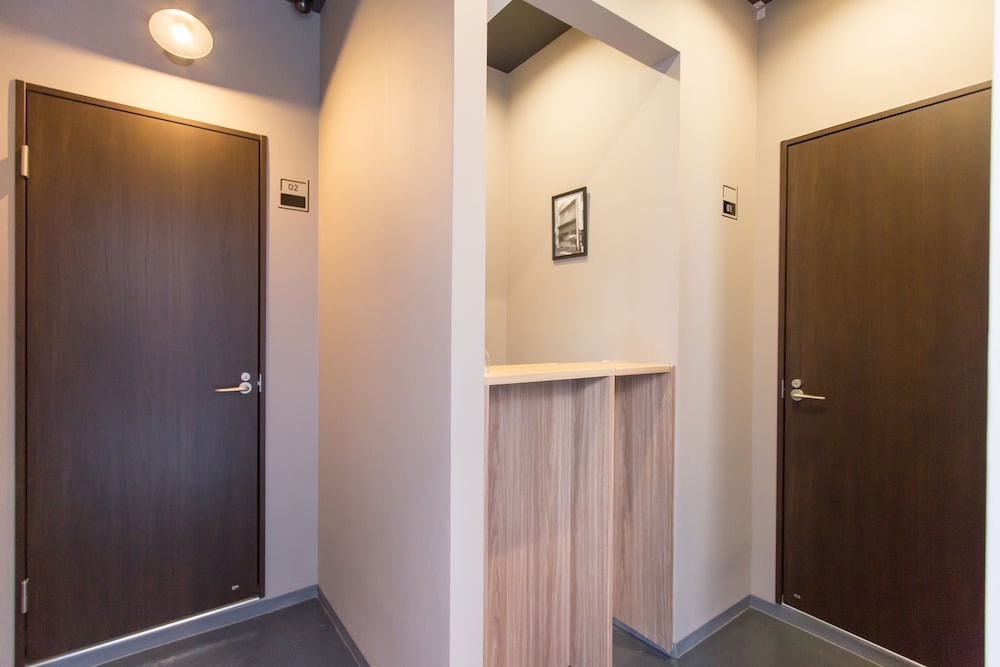 フロント1 | グループ ステイ クラッセ 01