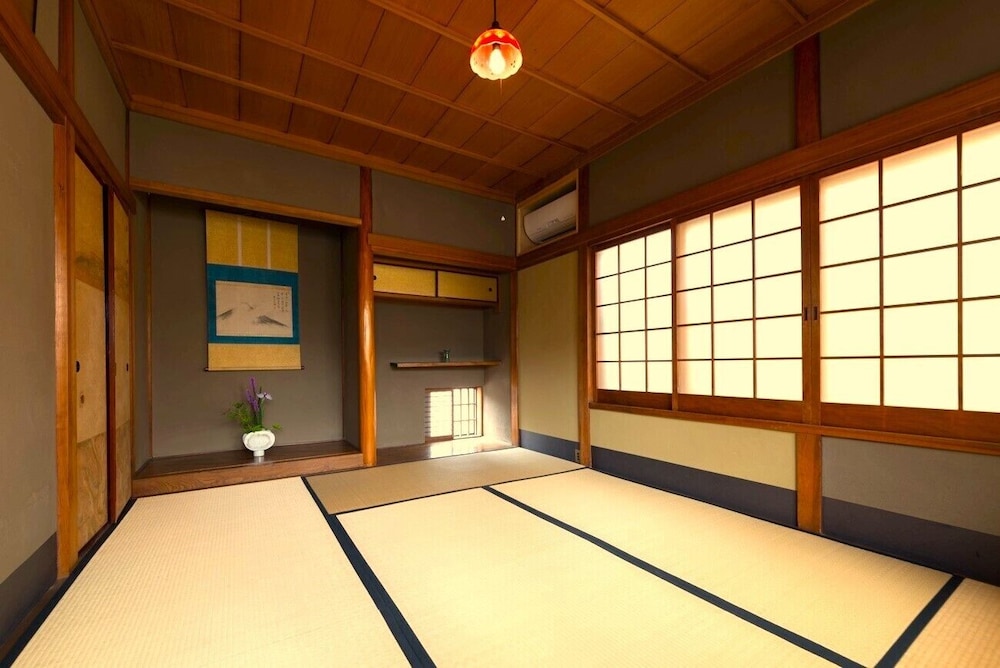 メインイメージ | 紅葉庵（清水邸）