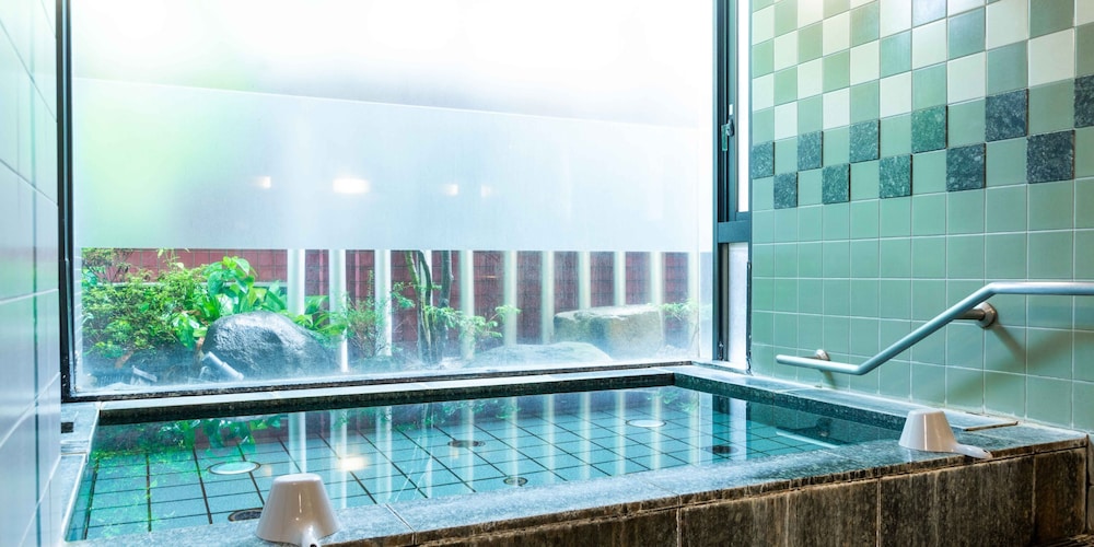 ツインルーム 禁煙 バスルーム0 | 城崎温泉 料理旅館 翠山荘