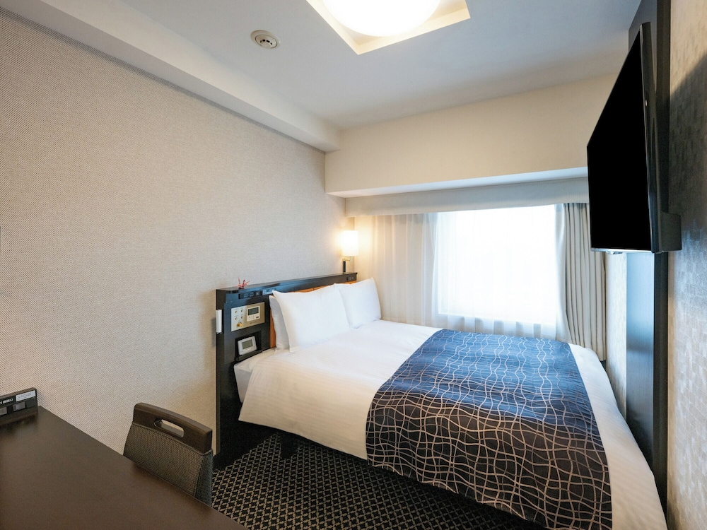 セミダブルルーム 禁煙 | アパホテル&リゾート〈西新宿五丁目駅前タワー〉