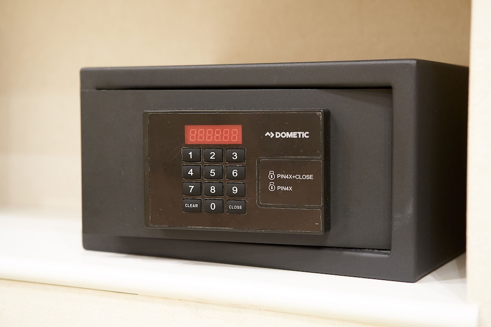 ファミリー ルーム 禁煙 セーフティボックス0 | ホテル アマテラス 縁