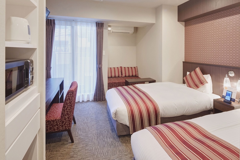 ツインルーム シングルベッド 2 台 禁煙 客室4 | ホテル アマテラス 縁