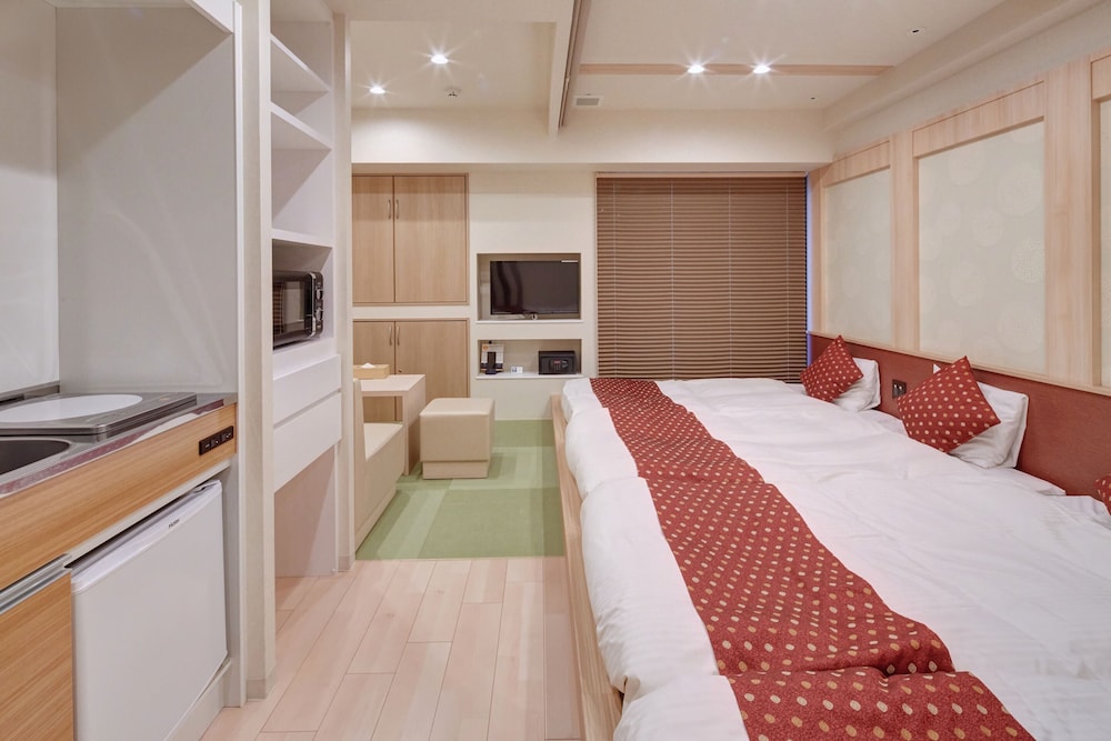 ファミリー ルーム 禁煙 客室6 | ホテル アマテラス 縁