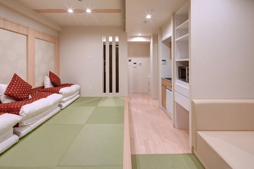 ファミリー ルーム 禁煙 客室5 | ホテル アマテラス 縁