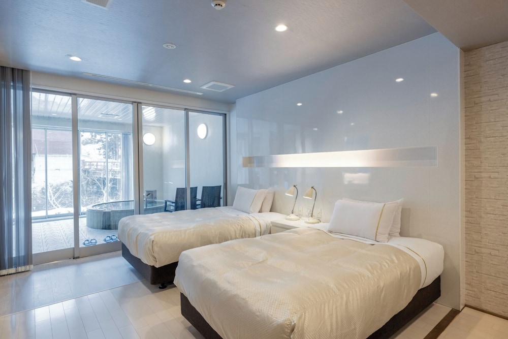 和モダンスイート ラージツイン 客室17 | 鉛温泉 心の刻 十三月