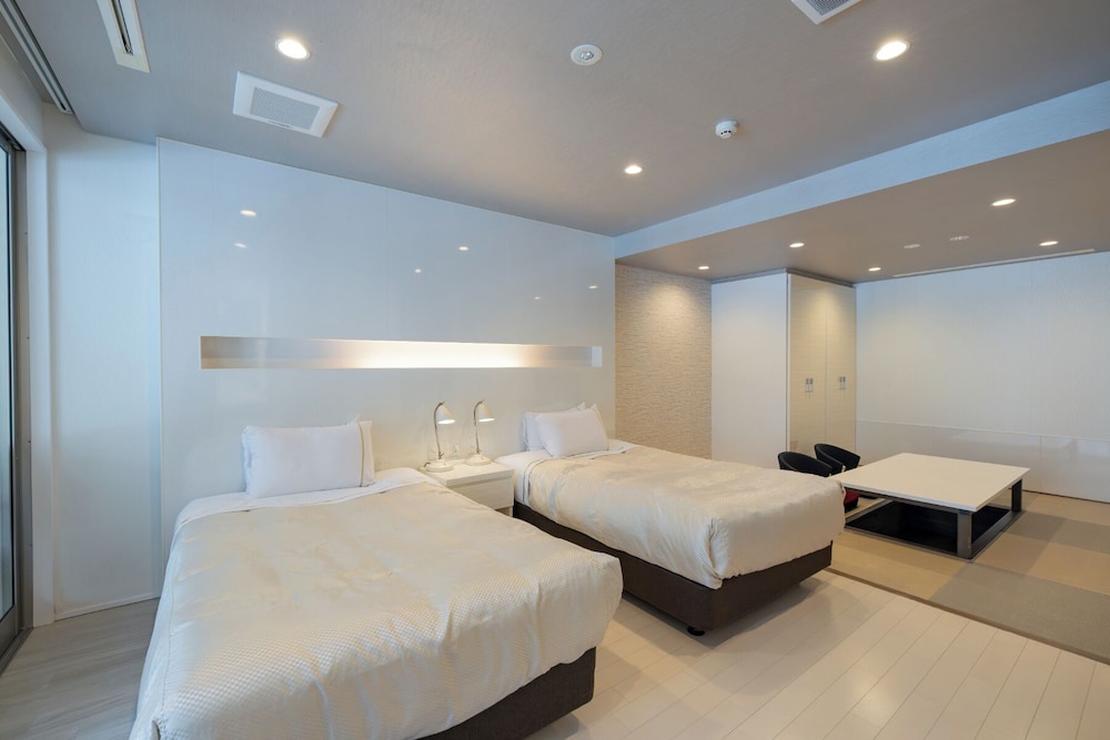 和モダンスイート ラージツイン 客室18 | 鉛温泉 心の刻 十三月