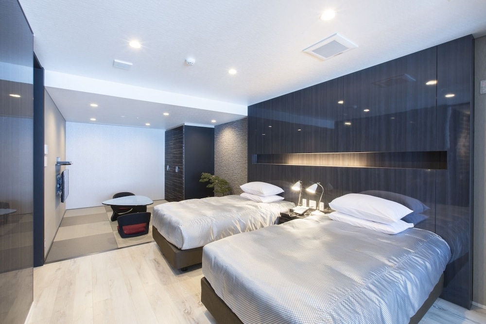 和モダンスイート ラージツイン 客室2 | 鉛温泉 心の刻 十三月