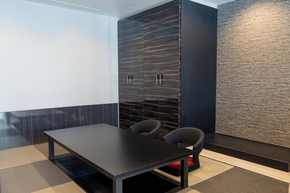 和モダンスイート ラージツイン 客室13 | 鉛温泉 心の刻 十三月