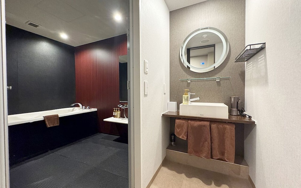 デラックス ダブルルーム 禁煙 バスルーム0 | RE HOTEL 谷町 9 丁目 Ⅱ