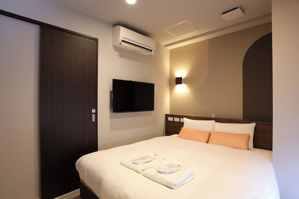 ベーシック ダブルルーム 禁煙 客室8 | RE HOTEL 谷町 9 丁目 Ⅱ