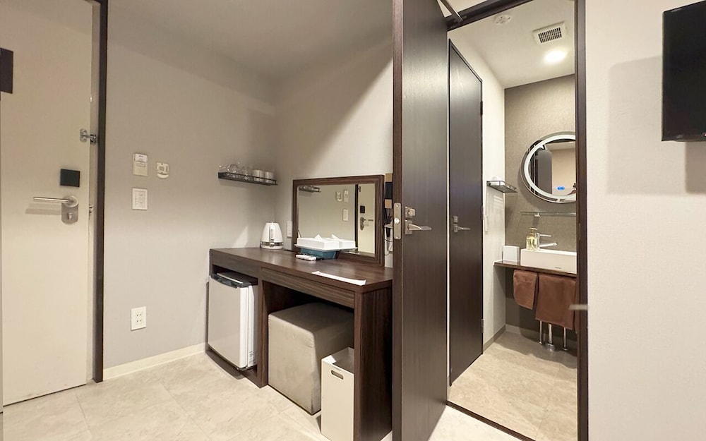 ベーシック ダブルルーム 禁煙 客室1 | RE HOTEL 谷町 9 丁目 Ⅱ