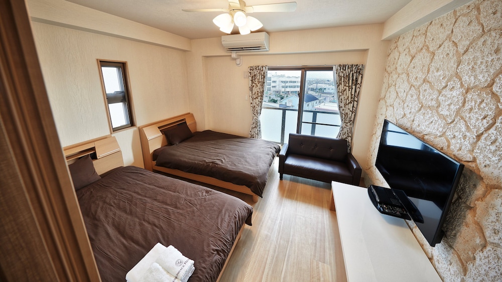 スタンダード ツインルーム 禁煙 | テラスリゾート北谷 WEST