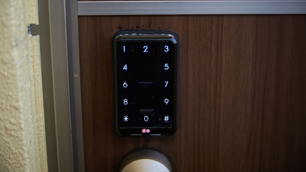 スタンダード ツインルーム 禁煙 客室の設備とサービス4 | テラスリゾート北谷 WEST