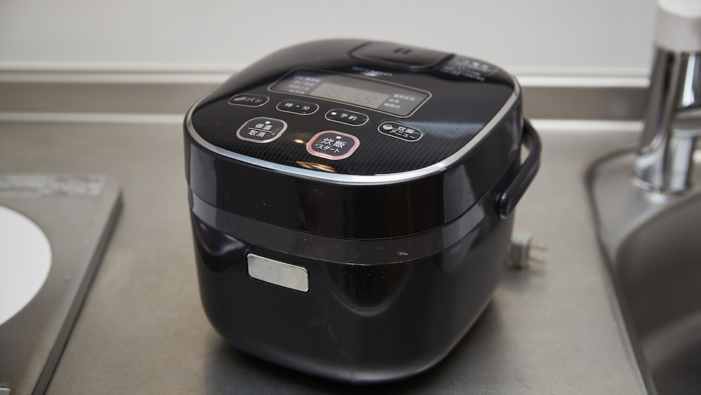 スタンダード ツインルーム 禁煙 専用キッチン5 | テラスリゾート北谷 WEST