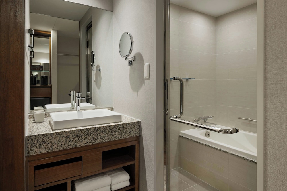 ラージャーゲストルーム, 2 ダブル 禁煙 バスルーム0 | コートヤードバイマリオット京都四条烏丸