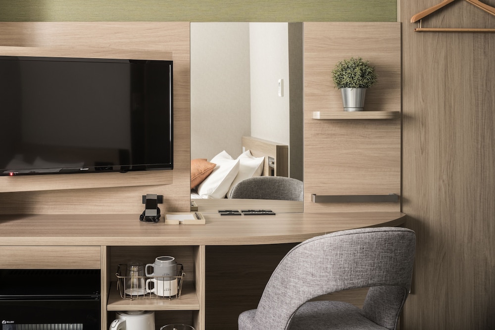 12㎡ ダブルルーム 禁煙 客室1 | ネストホテル博多駅前