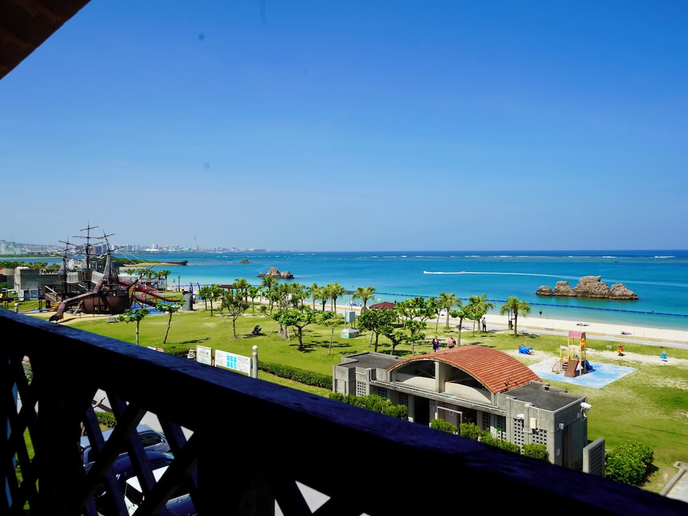 スーペリア コンドミニアム オーシャンビュー ビーチフロント 客室18 | アラハリゾート アラパナ