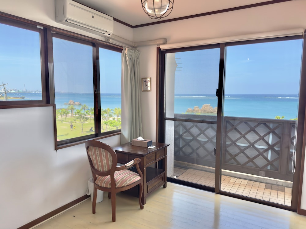 スーペリア コンドミニアム オーシャンビュー ビーチフロント 客室13 | アラハリゾート アラパナ