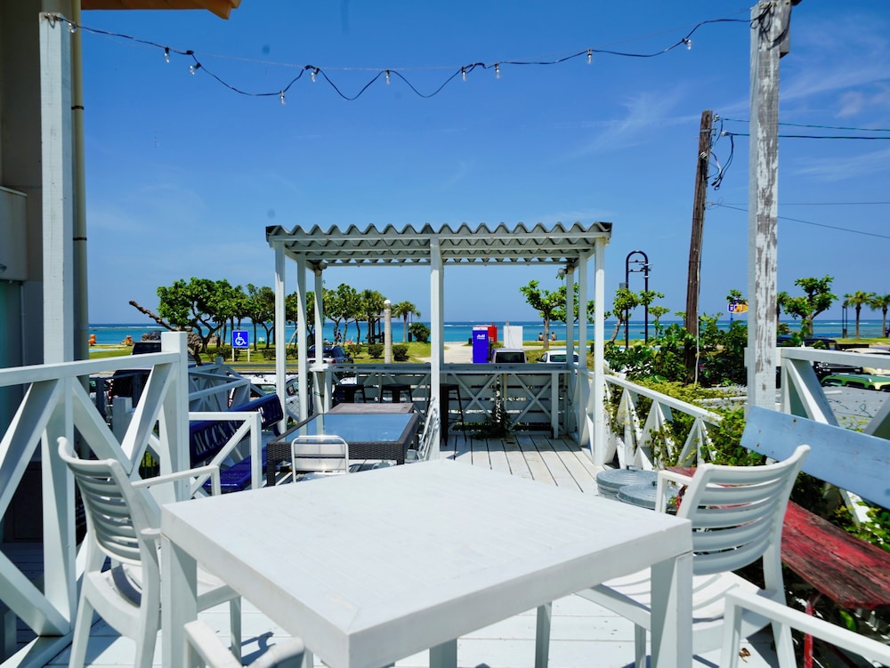 スタンダード コンドミニアム パーシャル オーシャン ビュー ビーチフロント テラス / パティオ4 | アラハリゾート アラパナ