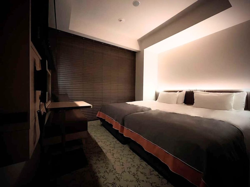 ハリウッド ツインルーム シングルベッド2台 禁煙 | ネスト ホテル 東京 半蔵門
