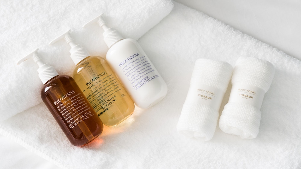 ツインルーム バスルームの設備0 | ティサージホテル那覇