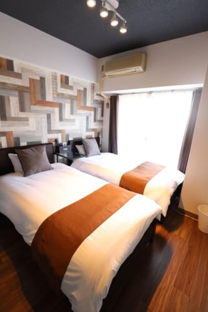 ツインルーム (2 Single beds) 客室0 | Forest Inn Fukuoka