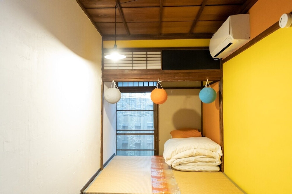 和室 スタンダード 共用バスルーム (雫の間) 客室1 | Villa Sacra