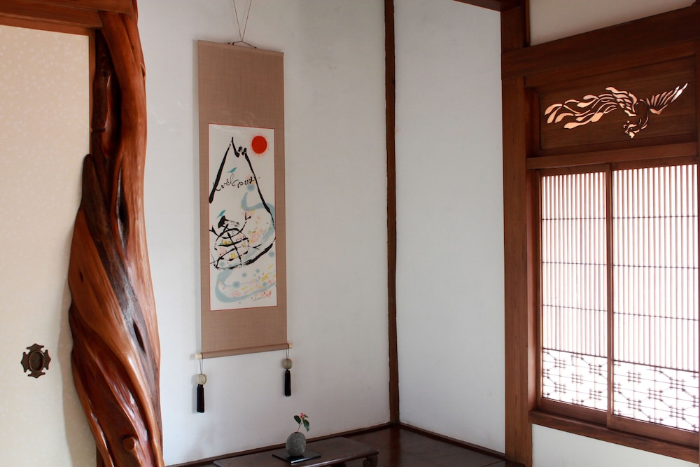 和室 4人部屋 客室1 | 亀時間