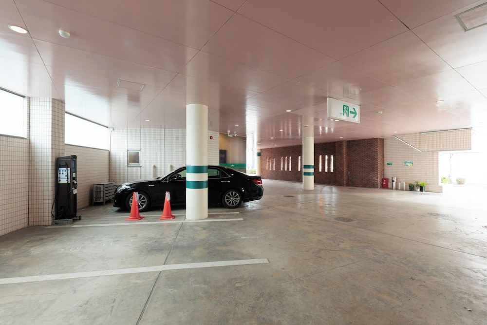 駐車場1 | ホテル本庄 駐車場1 | ホテル本庄