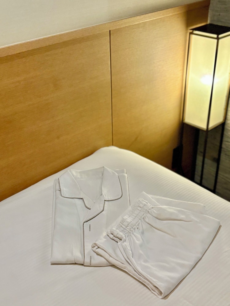 おまかせ部屋(ダブル or ツイン) 客室の設備とサービス2 | ホテルヒラリーズ赤坂