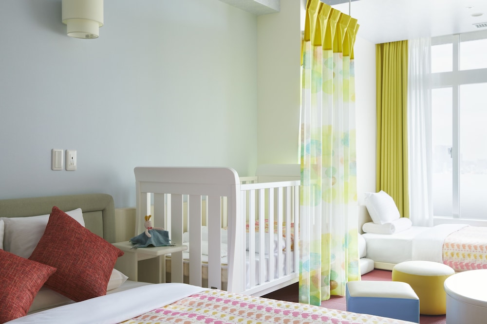 キッズルーム(禁煙) 客室3 | アートホテル大阪ベイタワー