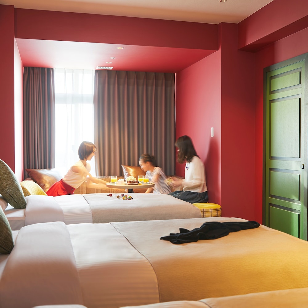 マジカルステージトリプル(禁煙) 客室1 | アートホテル大阪ベイタワー