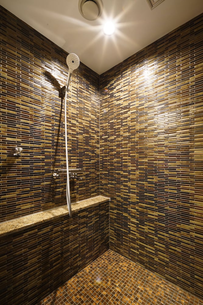 Fタイプ和モダンベッドルーム (禁煙) バスルーム0 | 白玉の湯 泉慶