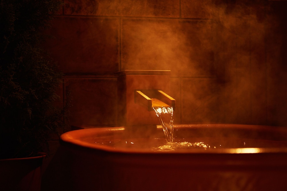 露天風呂付客室 和室＋ソファーコーナー 禁煙 バスルーム0 | 白玉の湯 泉慶