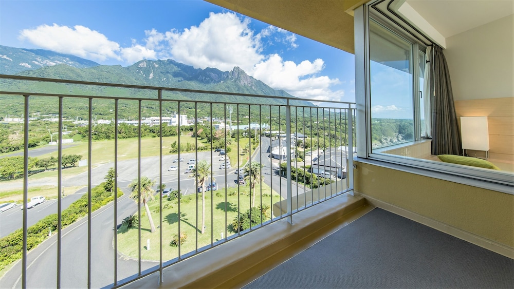 スタンダード ツインルーム シングルベッド 2 台 禁煙 マウンテンビュー マウンテン ビュー0 | サマナ ホテル 屋久島