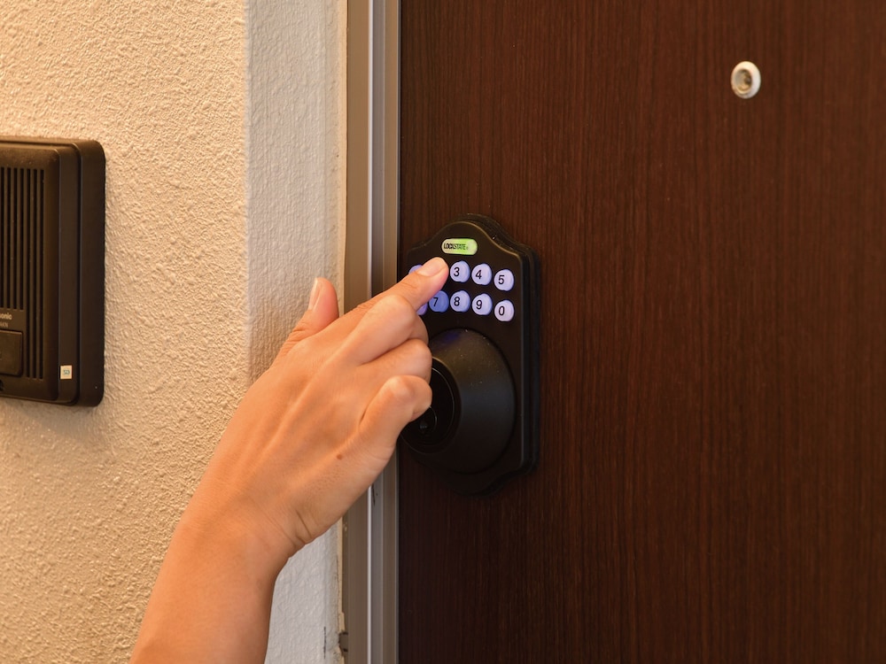 客室1 | コンドミニアム エルズイン 那覇樋川 by コルディオプレミアム 客室1 | コンドミニアム エルズイン 那覇樋川 by コルディオプレミアム