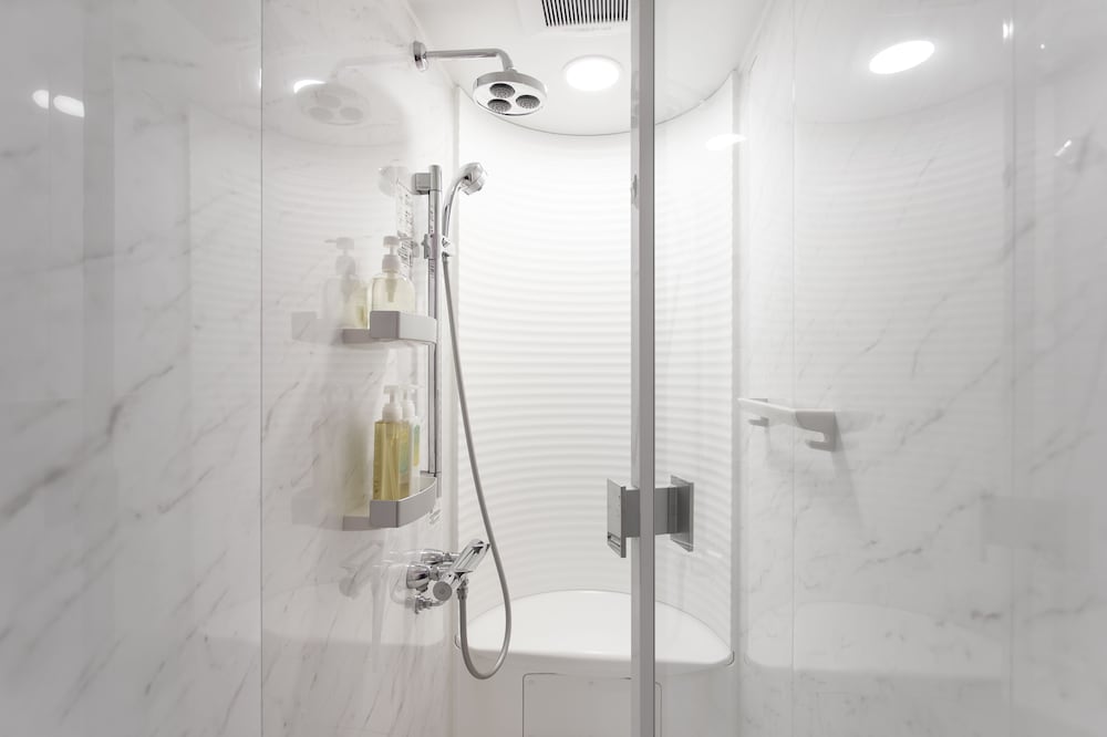 デラックスクイーンルーム (シャワー付き) 禁煙 バスルーム0 | ぎおん美先 古門前