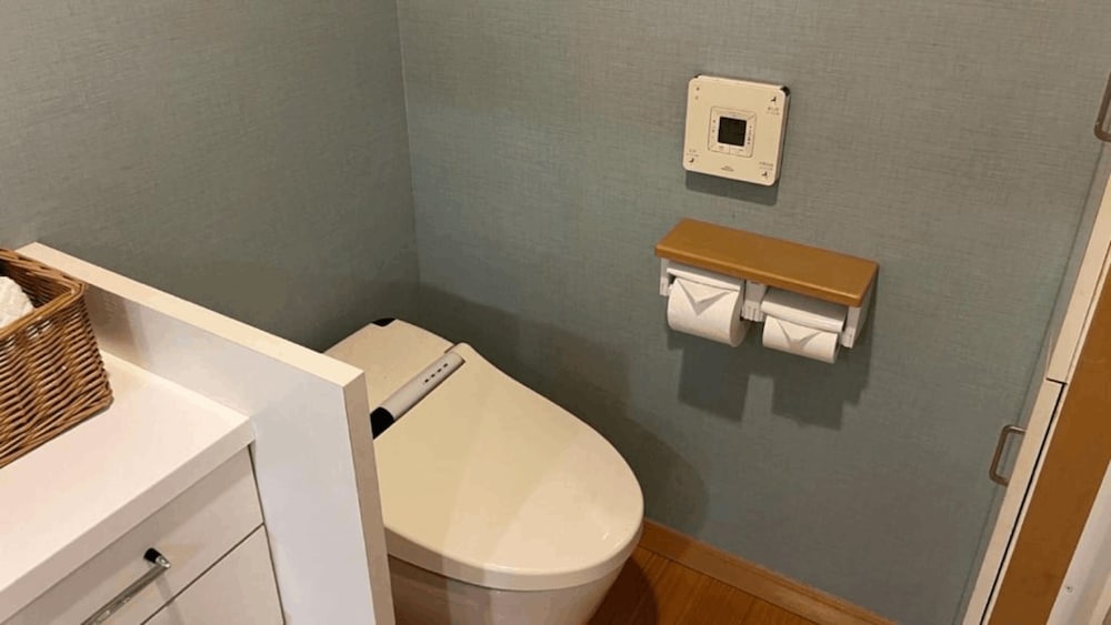 セミダブルベッド1台+エキストラベッド1台 禁煙 バスルーム2 | 玉木旅館