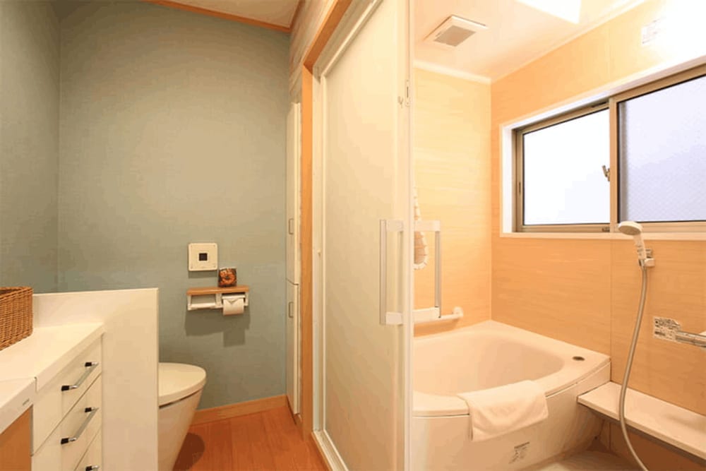 セミダブルベッド1台+エキストラベッド1台 禁煙 バスルーム4 | 玉木旅館