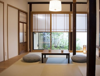 HANARé 八坂