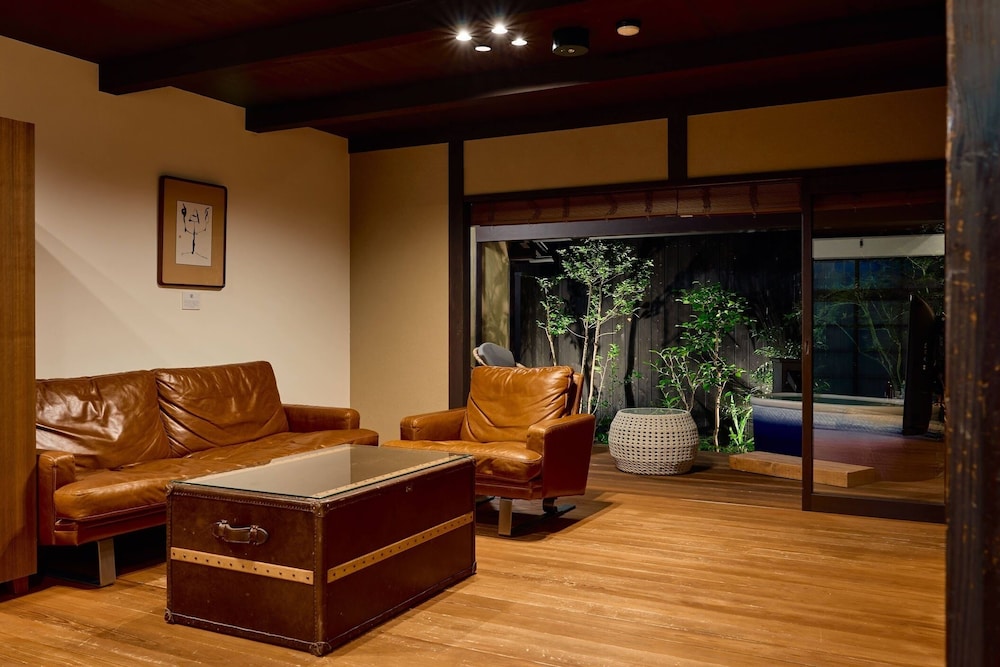 [琴箏] 2階建て京町家スイート 露天風呂付 禁煙 客室4 | Kyoto Machiya 福音