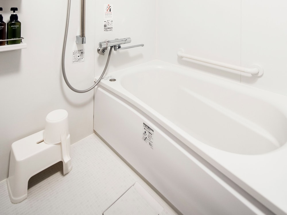 スーペリア ツインルーム 禁煙 バスルーム0 | 長崎 バス ターミナル ホテル